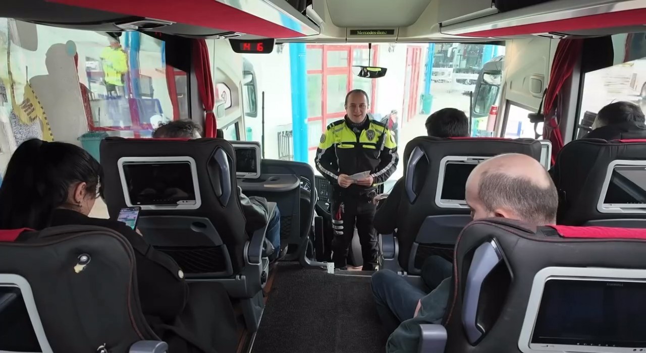 Sinopta şehirlerarası otobüs denetimleri