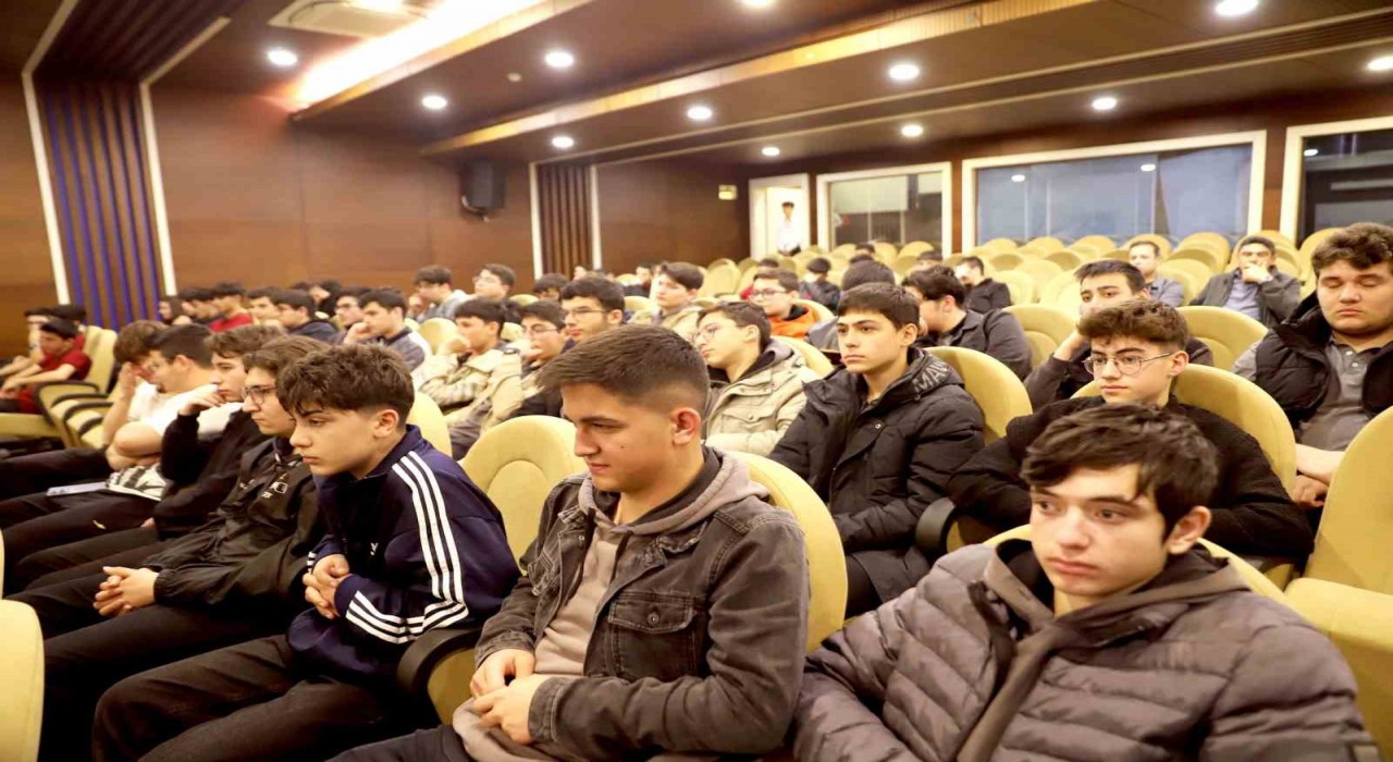 Sivasta mesleki eğitim forumu düzenlendi
