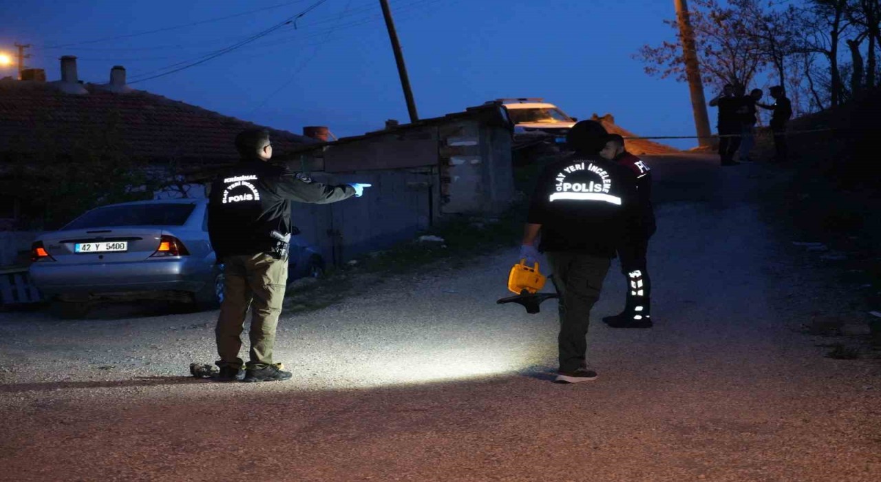 Sokak ortasında yaşanan tartışma silahlı kavgaya dönüştü: 1 yaralı, 3 gözaltı