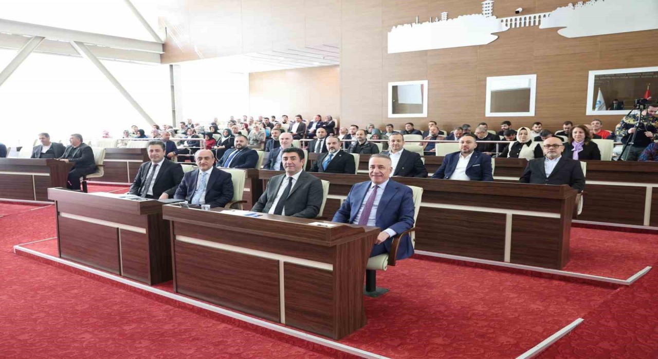 Sultangazi Belediyesinin 2024 Faaliyet Raporuna meclis onayı