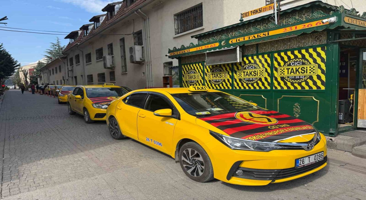 Taksicilerden Eskişehirspora destek