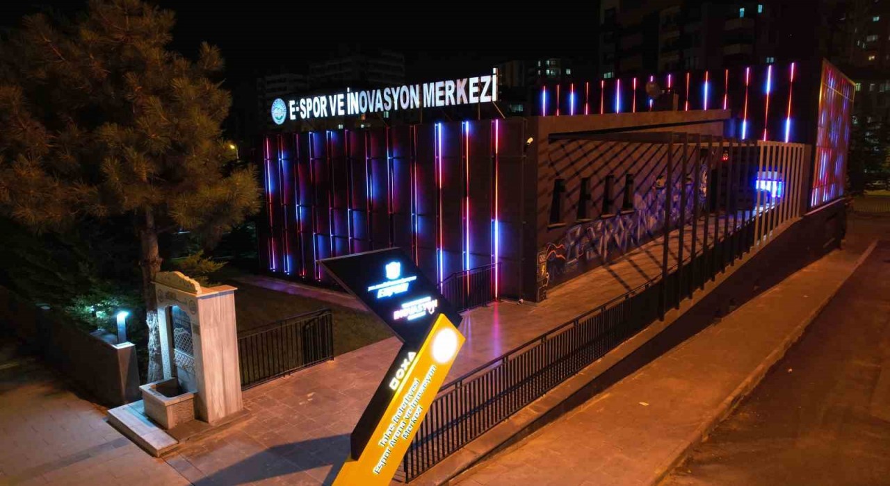 Talas İnovasyon Merkezinden Teknofest KKTC 2025te final başarısı