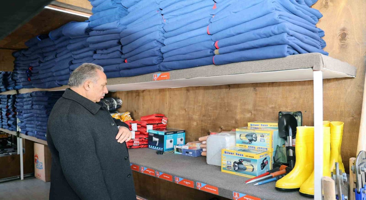 Talasta acil durum konteynerleri güven veriyor