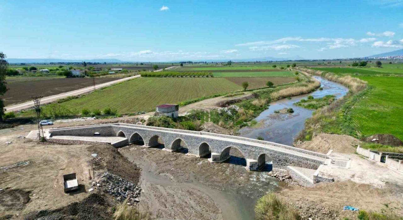 Tarihi Danaahmetli Köprüsünde restorasyon çalışmaları tamamlandı
