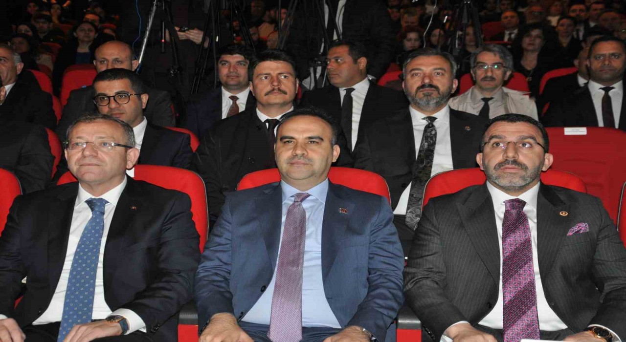 Tarihi Kimliğiyle Kars Kenti Projesi açılışını Bakan Mehmet Fatih Kacır yaptı