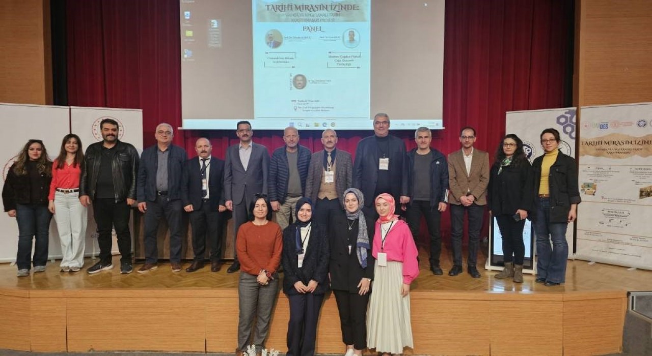 Tarihi Mirasın İzinde: Teorik ve Uygulamalı Tarih Araştırmaları paneli gerçekleştirildi