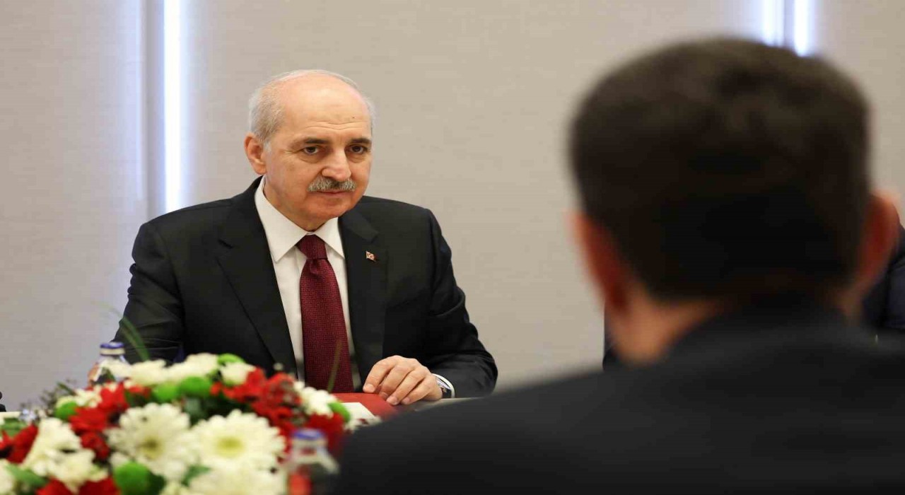 TBMM Başkanı Kurtulmuş, İstanbulda Ürdün Temsilciler Meclisi Başkanı Safadi ile görüştü
