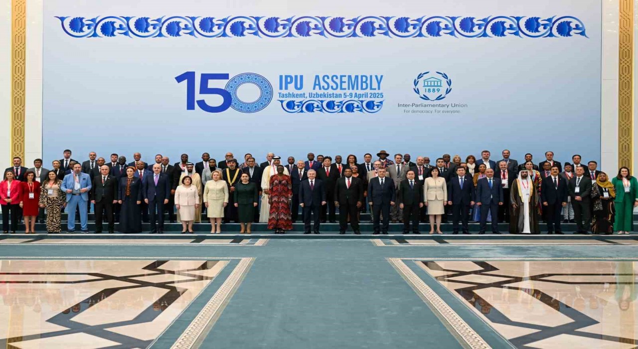 TBMM Başkanı Kurtulmuş, PAB Genel Kurulu aile fotoğrafına katıldı