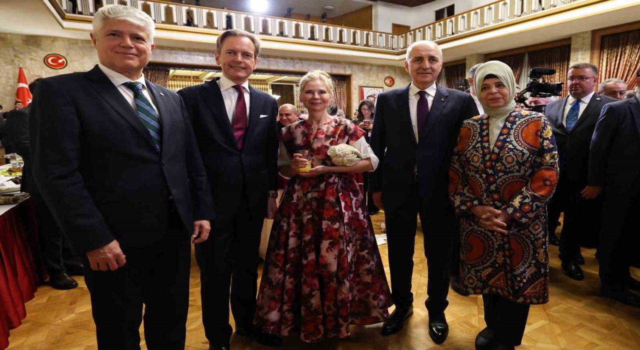 TBMMde 23 Nisan resepsiyonu düzenlendi