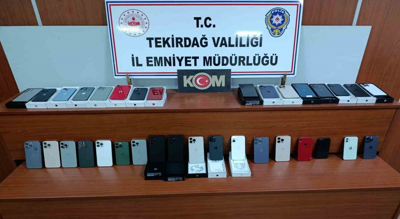 Tekirdağda kayıt dışı cep telefonu operasyonu: 3 kişi hakkında işlem başlatıldı