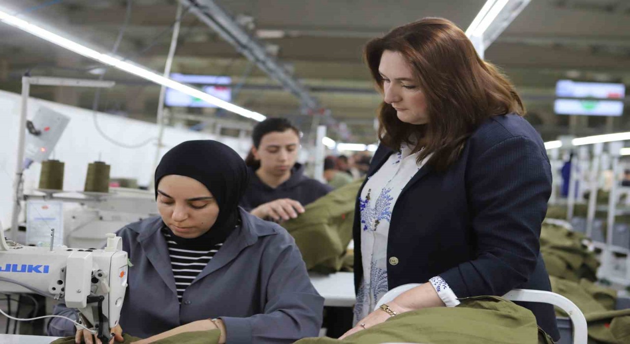 Tekstilkentte kadın istihdamı yükseliyor, ekonomiye katkı artıyor