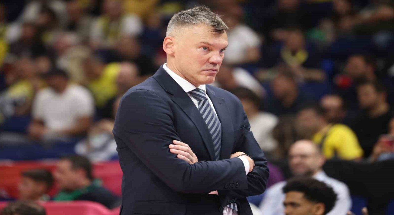 THY Euroleaguede yılın başantrenörü Sarunas Jasikevicius seçildi