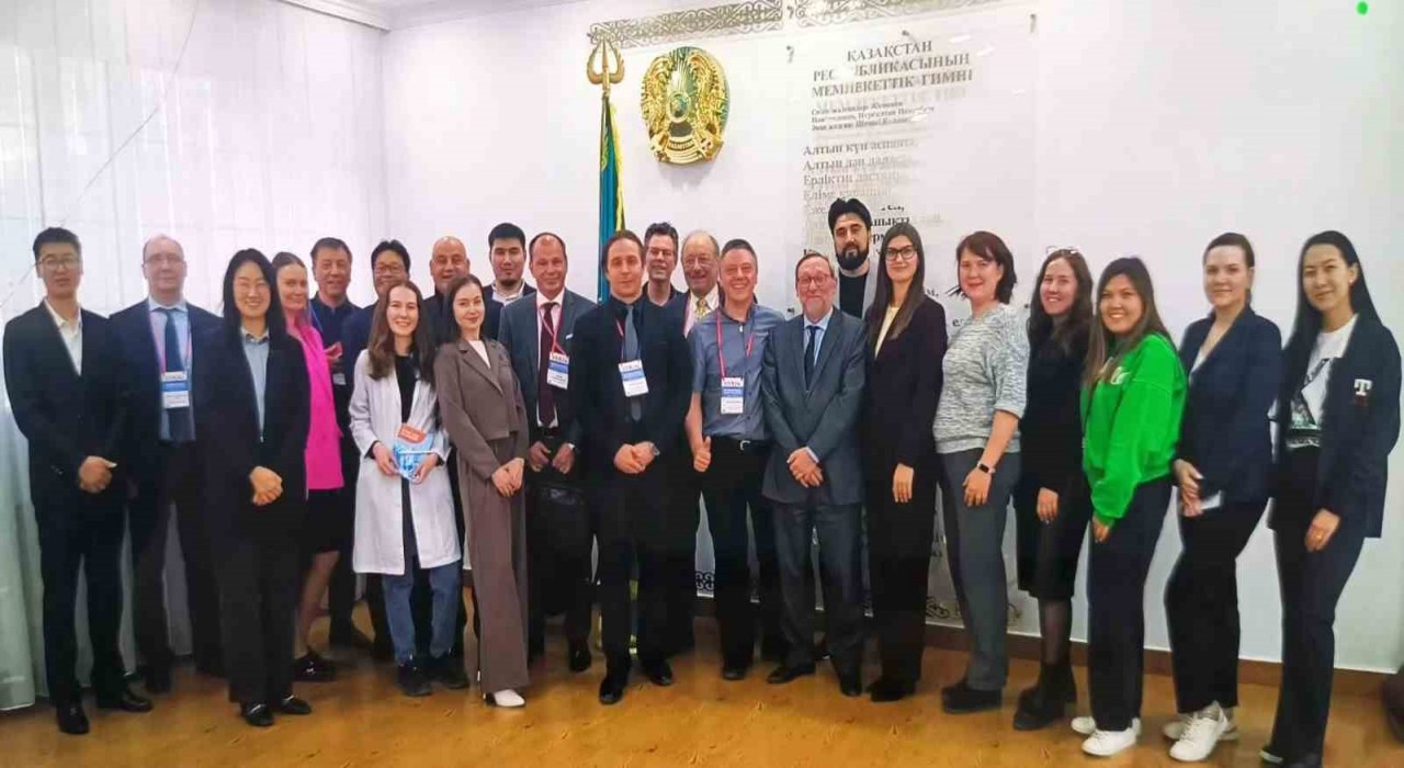 Tianlong, Kazakistanda biyomedikal forumuna katıldı