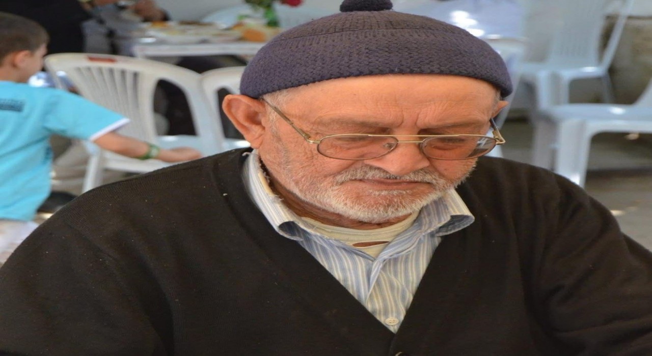 Tırın çarptığı yaşlı adam hayatını kaybetti
