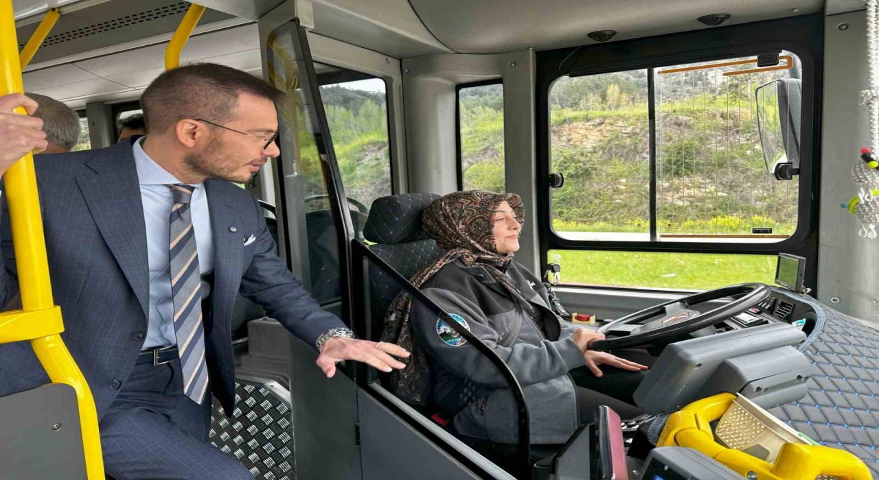 Tokatta toplu taşımada kadın eli
