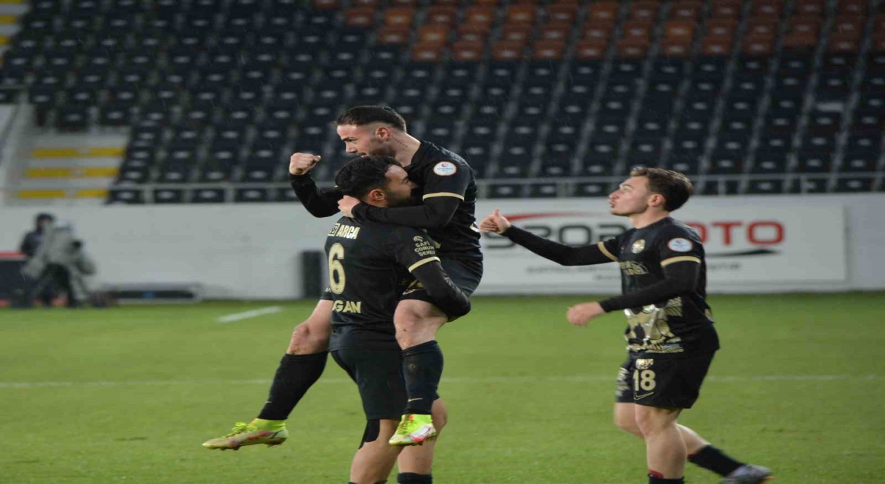 Trendyol 1. Lig: Çorum FK: 3 - Manisa FK: 2