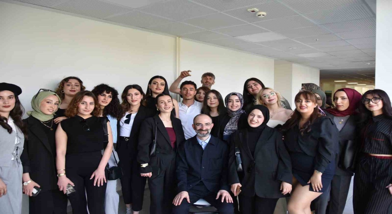 Tuncelide Sular Yükselirken sergisi