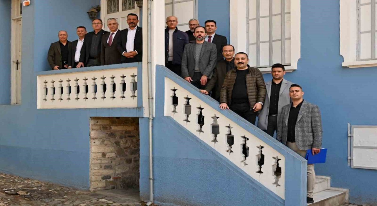 Turgutlunun turistik, eğitim ve kültürel değerleri yerinde incelendi