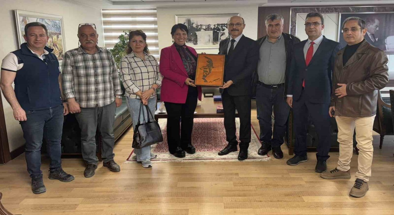 Türk Eğitim-Sen: Ulus Mesleki ve Teknik Anadolu Lisesi kapatılamaz