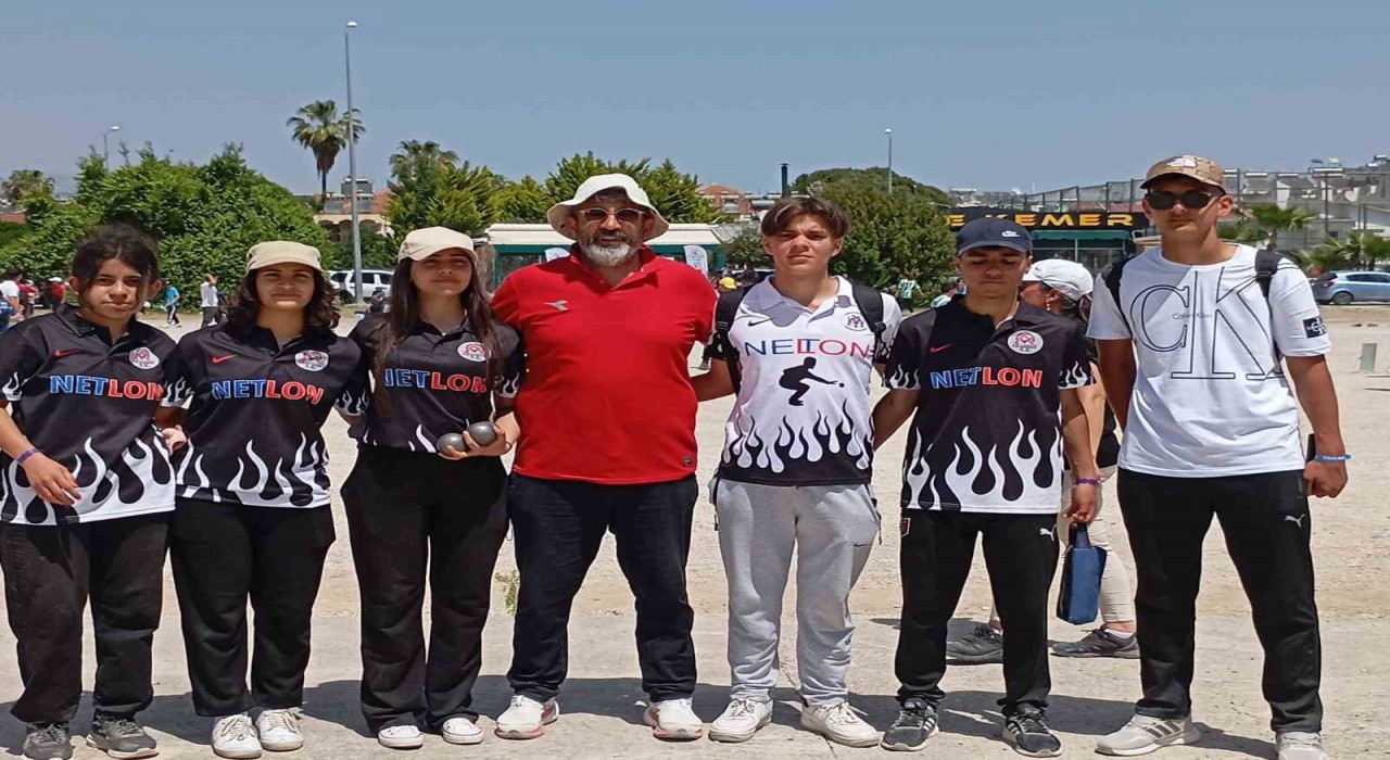 Türkiye Petank Şampiyonasına Erzincandan 8 sporcu katılıyor