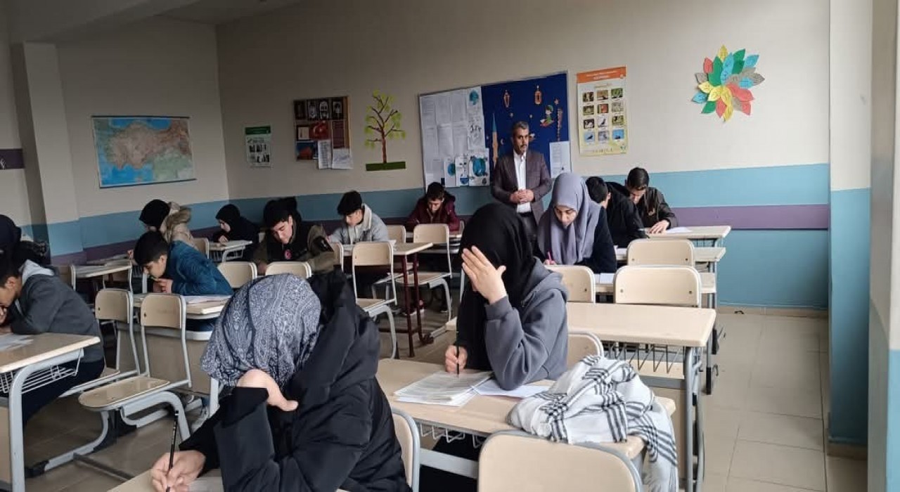 Tutakta öğrencilere yönelik umre ödüllü bilgi yarışması