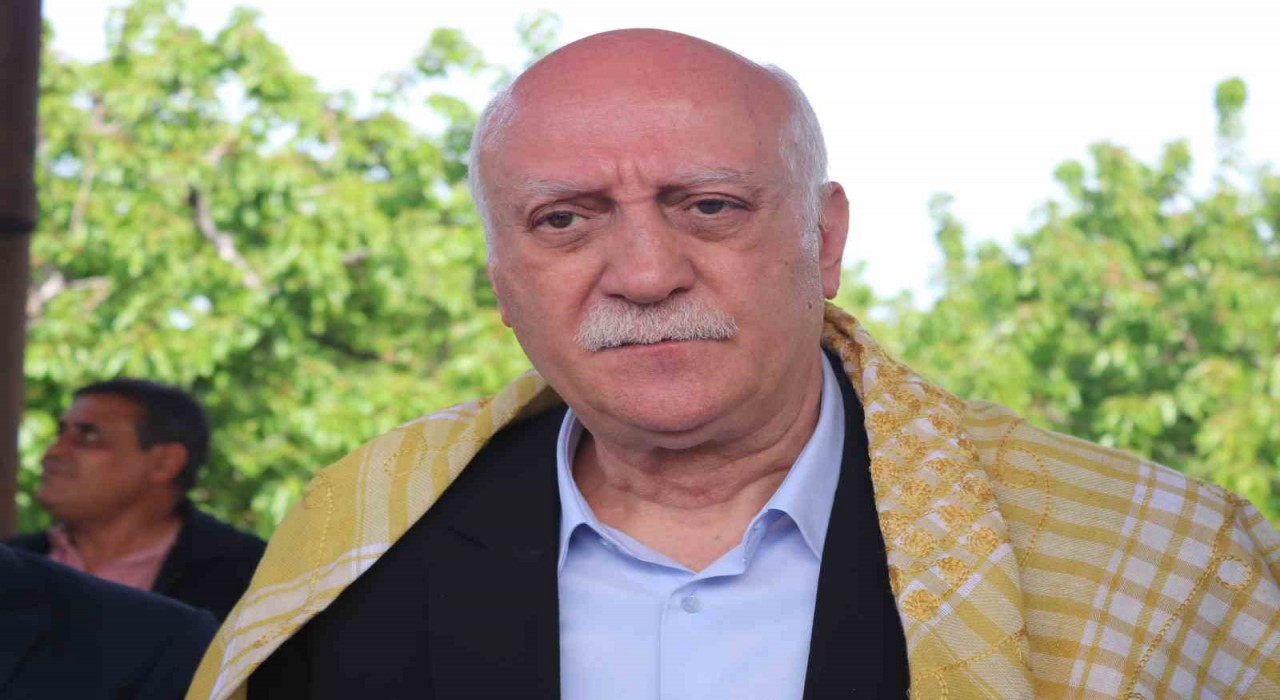 TZOB Genel Başkanı Bayraktardan ‘zirai don açıklaması: İzmirde bütün ürünlerde hasar var