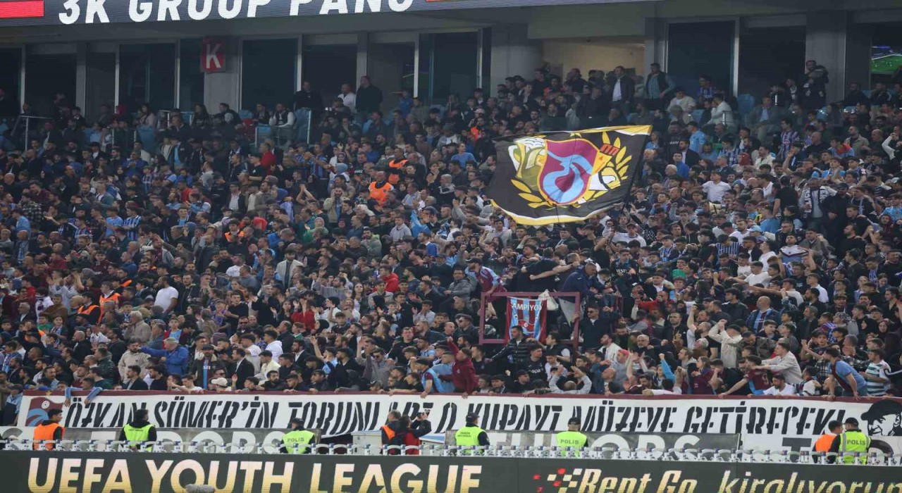 UEFA Gençlik Liginde taraftar rekoru kırıldı