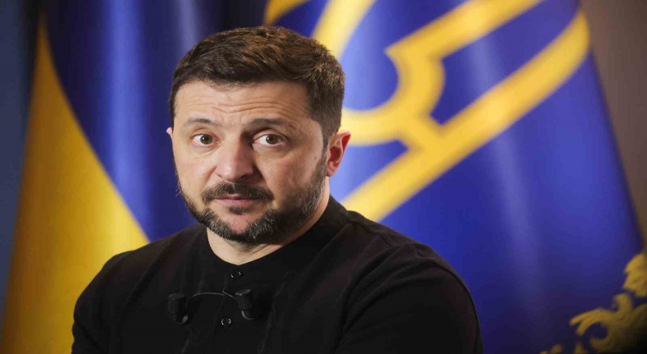 Ukrayna Devlet Başkanı Zelenskiy: Şu anda Ukrayna genelinde hava saldırısı alarmları çalıyor