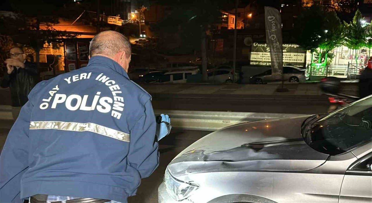 Uşakta otomobilin çarptığı kadın hayatını kaybetti