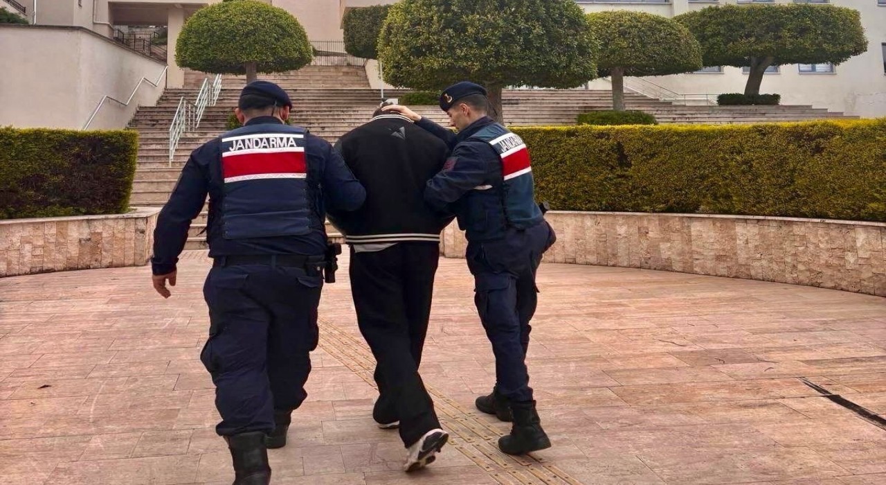 Uyuşturucu suçundan aranan şahıs Marmariste yakalandı