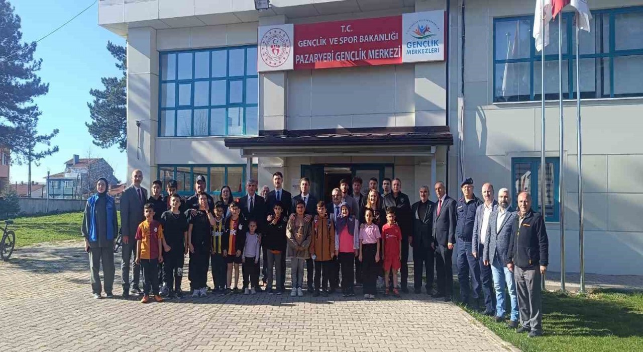 Vali Aygöl, Pazaryeri Halk Kütüphanesinin açılış törenine katıldı