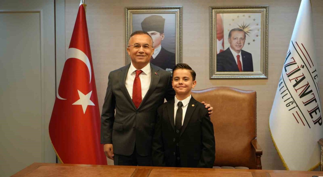 Vali Çerber, 23 Nisanda koltuğunu devretti
