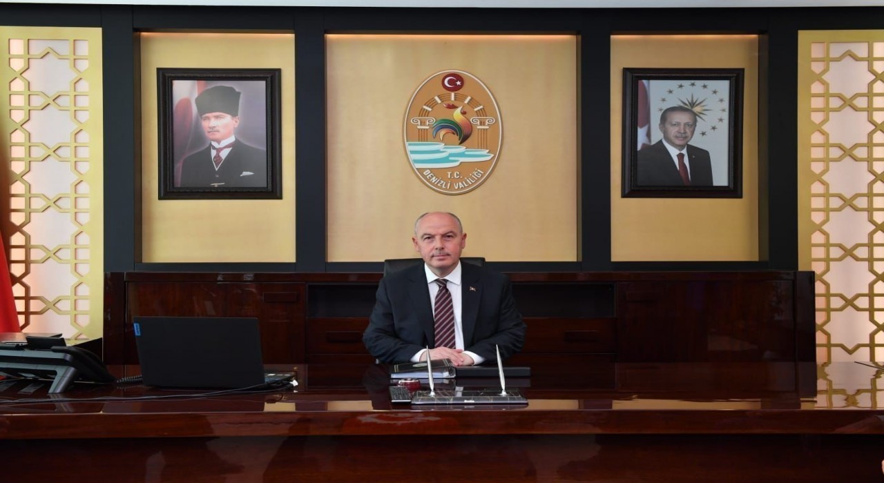 Vali Coşkun: Emekçilerimizin fedakârlıkları saygıdeğer ve vazgeçilmez bir yere sahiptir