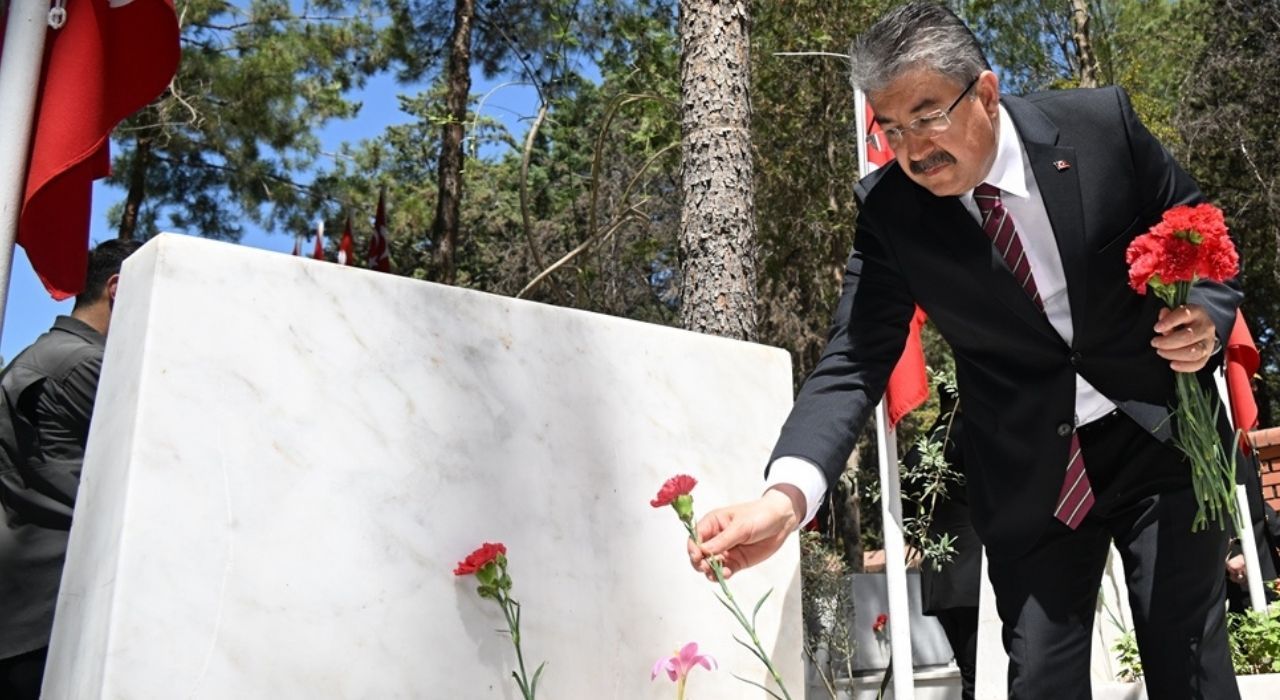 Vali Yılmaz: “Şehitlerimizin Aziz Hatırası Emanetimizdir”