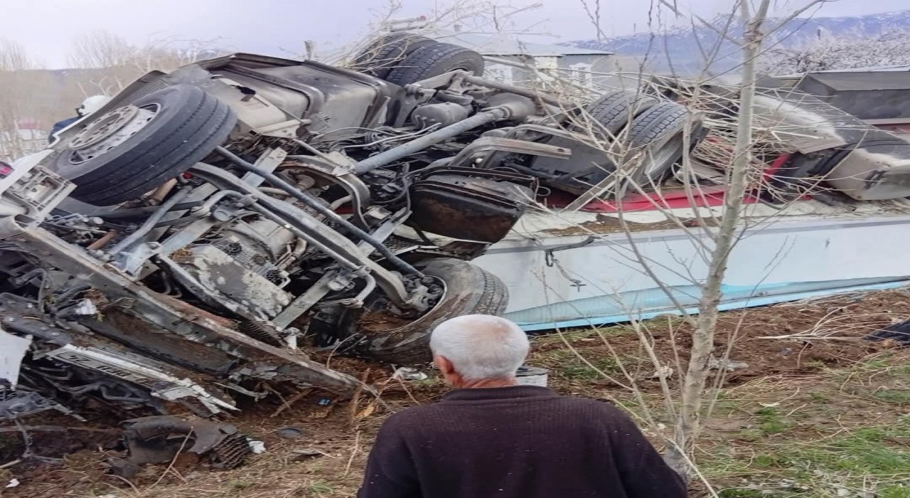 Vanda trafik kazası: 1 yaralı