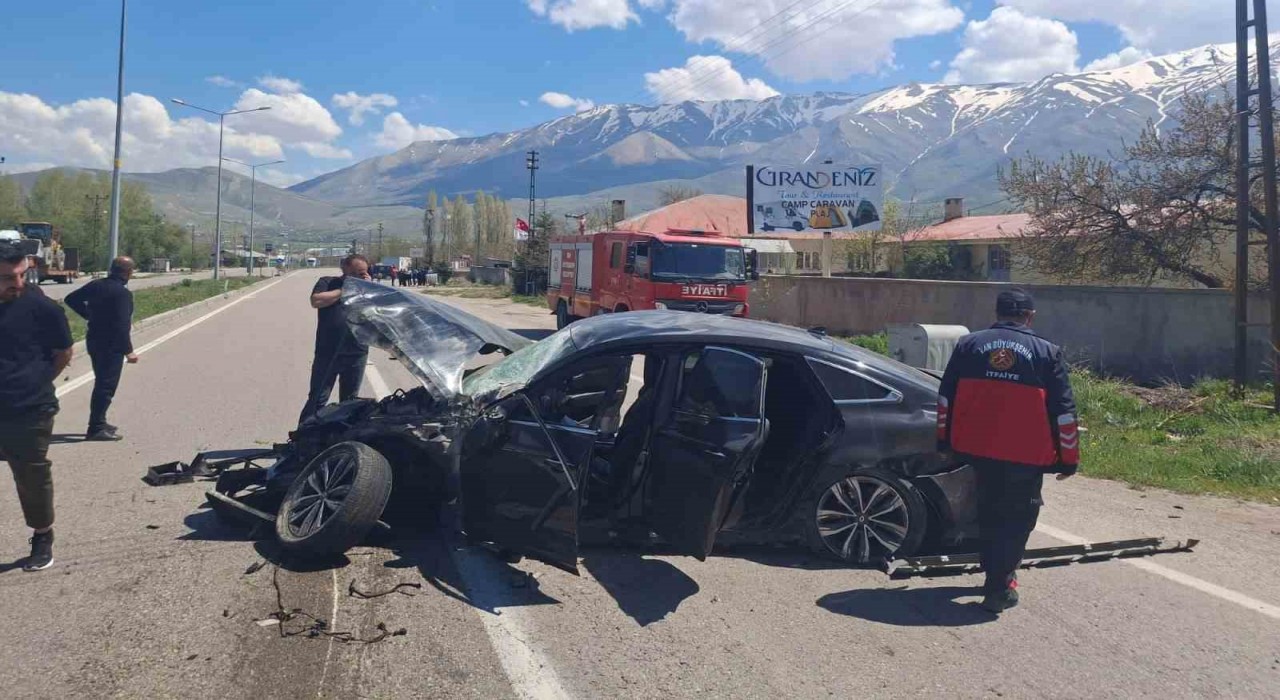 Vanda trafik kazası: 1 yaralı