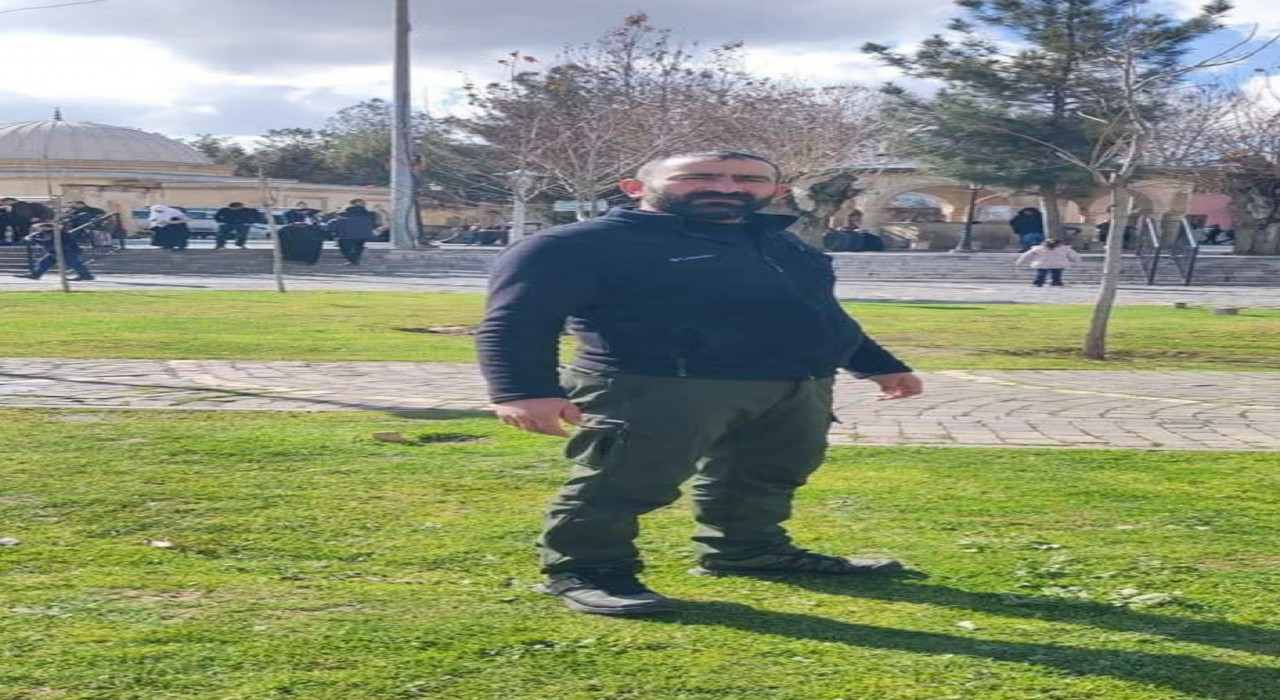 Vanda vinç devrildi, operatör hayatını kaybetti