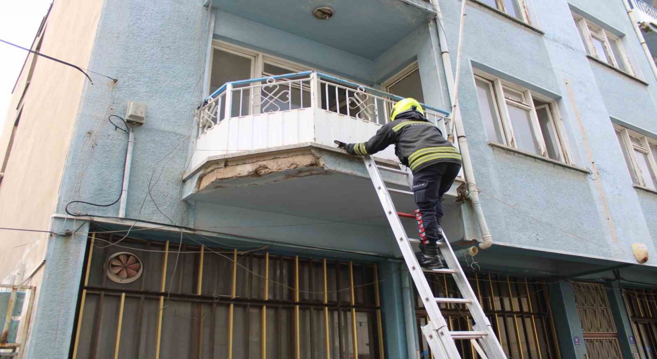 Yaramaz ‘mızmız ve ‘kara ekipleri harekete geçirdi