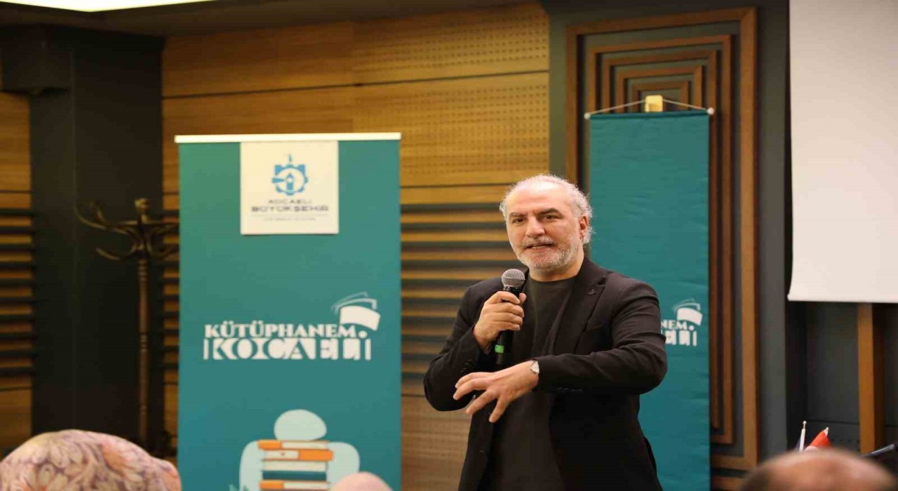 Yazar Tufan Kitap okumak yerine ekrana baktıkları bir dünya yaşanıyor
