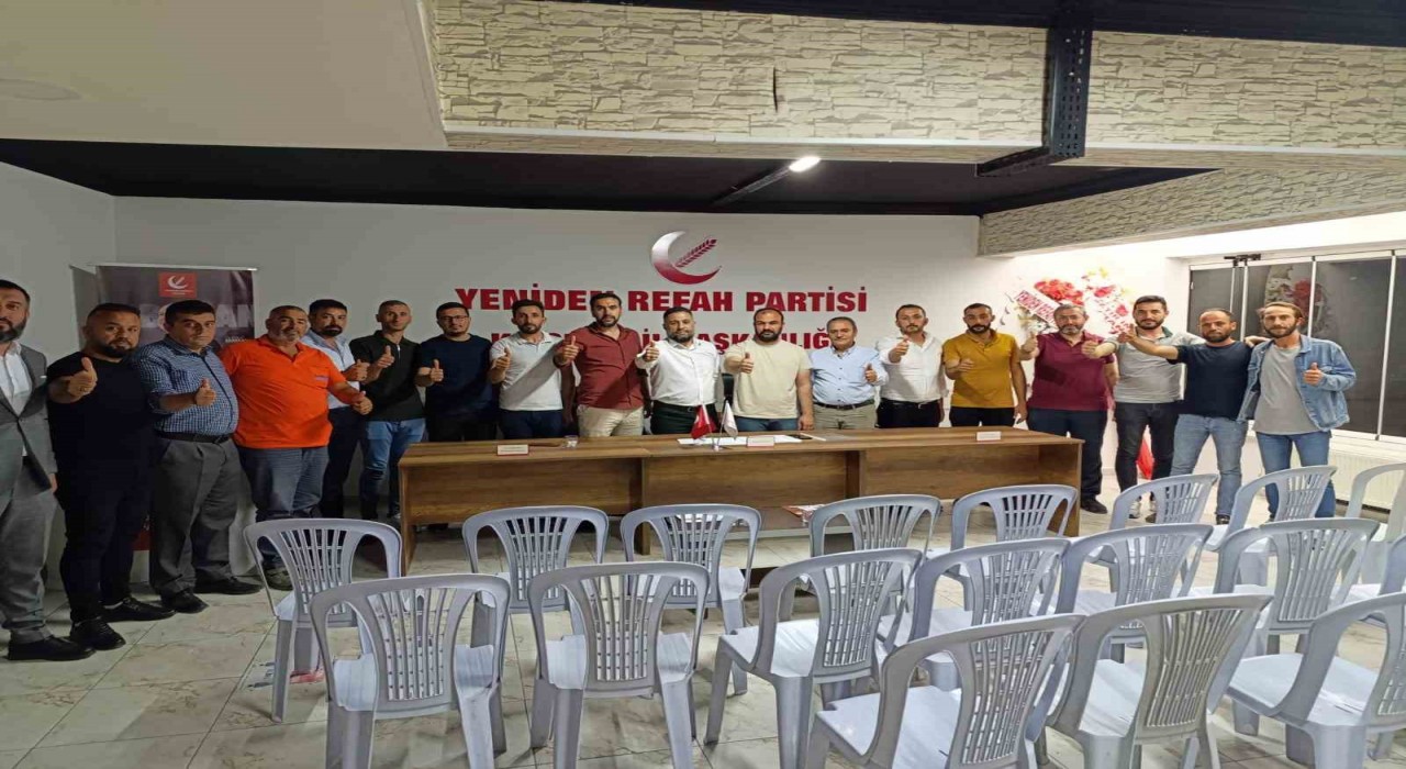 Yeniden Refah Partisi Kırşehir Teşkilatında toplu istifa