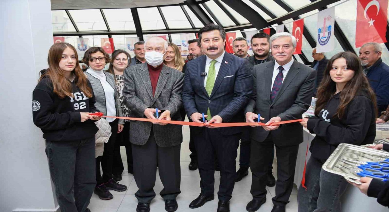Yenişehir Belediyesi 6ncı Kitap Fuarı kapılarını açtı