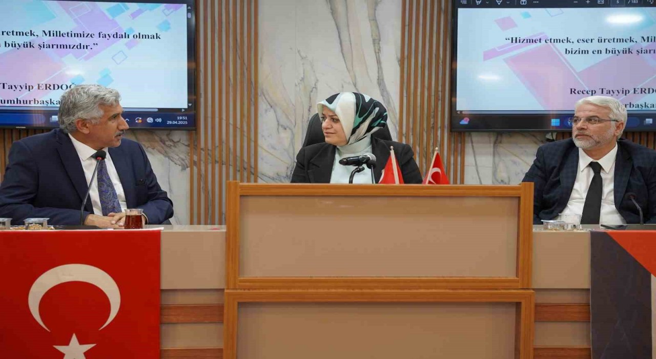 Yerel Yönetimler Başkan Yardımcısı Köseoğlundan Kahta Belediyesine ziyaret