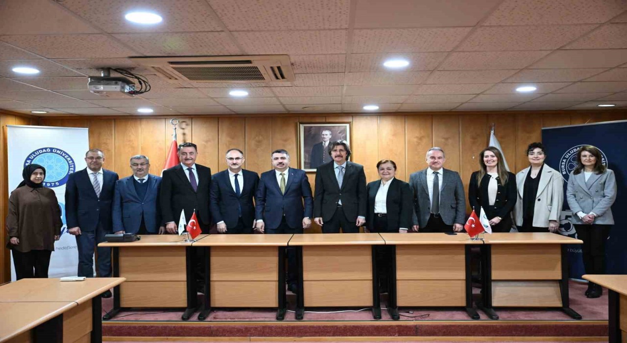 Yıldırımı gençler tasarlıyor