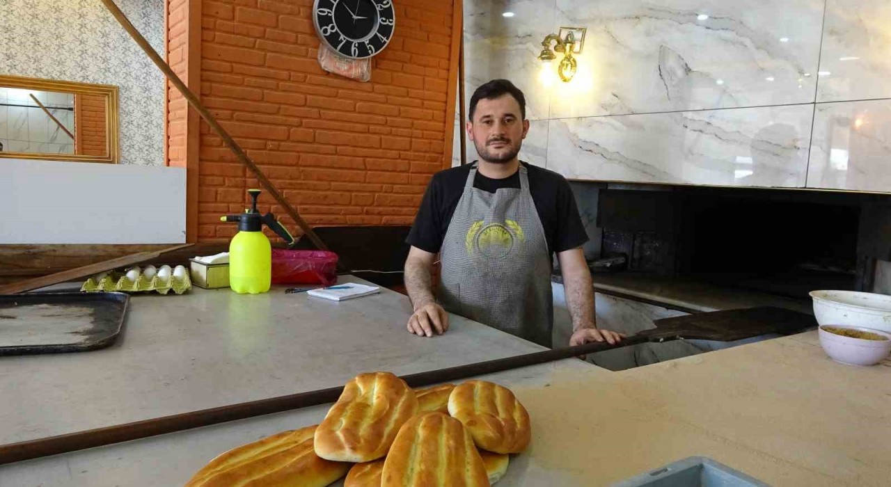 Yozgatın meşhur parmak çöreği, lezzetiyle sofraları süslüyor