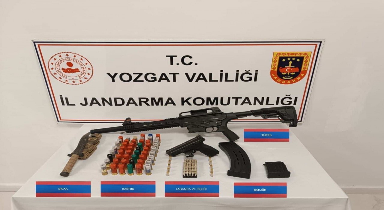 Yozgatta ruhsatsız tabanca ve av tüfeği ele geçirildi
