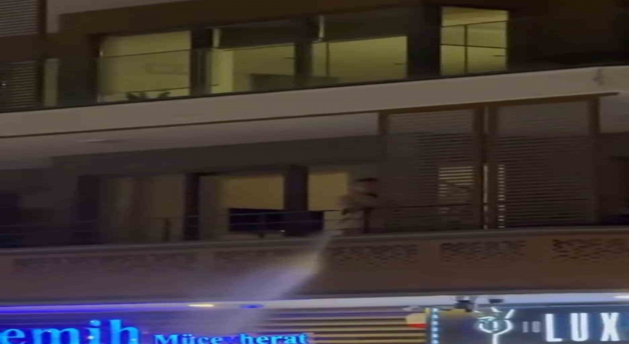 Yüksek sese Sulu müdahale