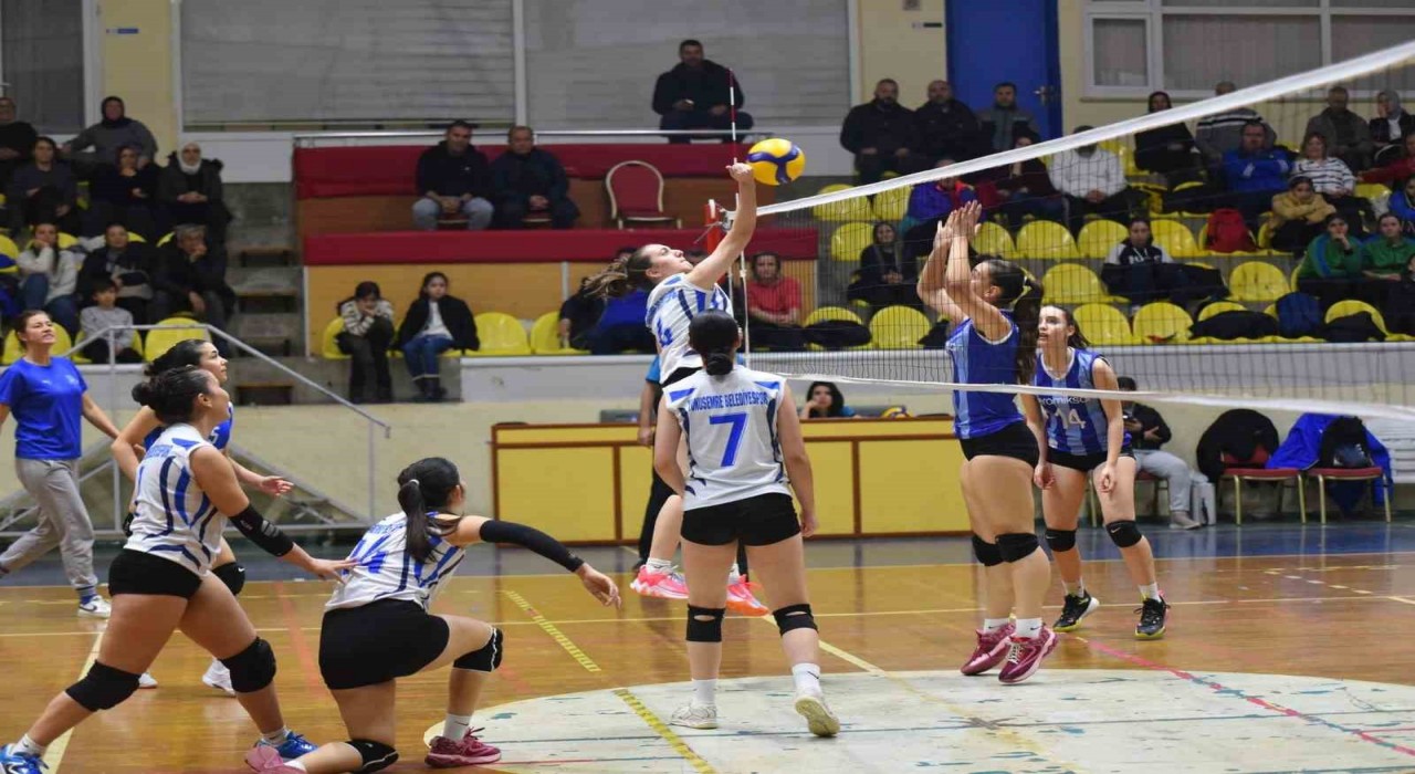 Yunusemre Belediyespor Voleybol Kadınlar 2. Ligine katılacak