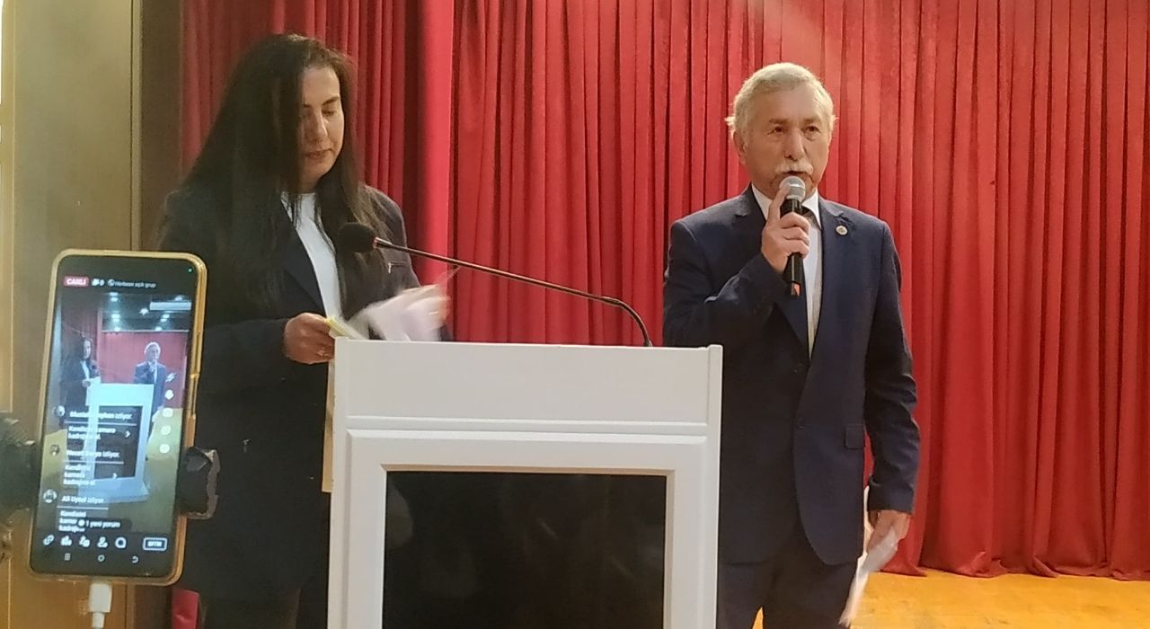 Yüreğir Belediyesi’nden Dünya İnsanlık Günü’ne Anlamlı Etkinlik