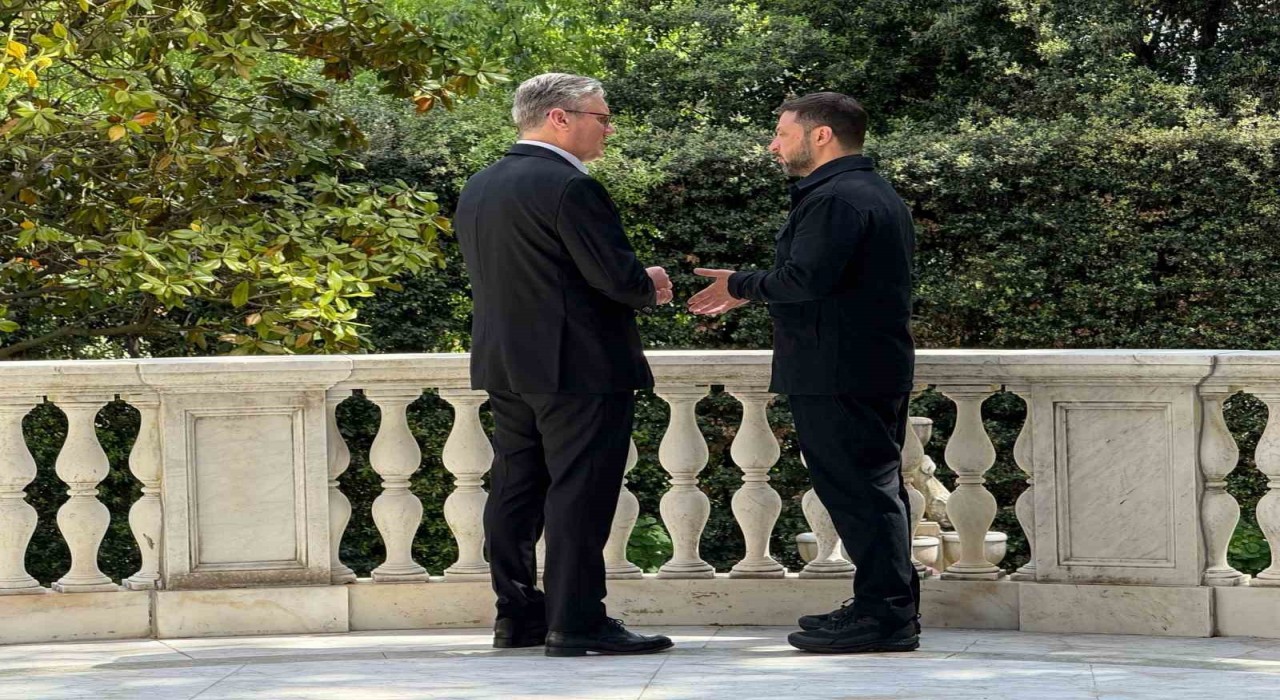 Zelenskiy ile Starmer tam ateşkesi görüştü