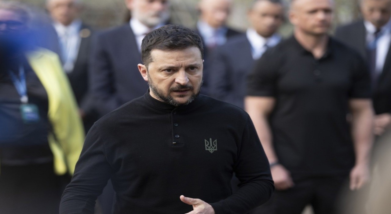 Zelenskiy: Koşulsuz ve tam bir ateşkesin ilk adım olması gerektiği konusunda ısrar ediyoruz